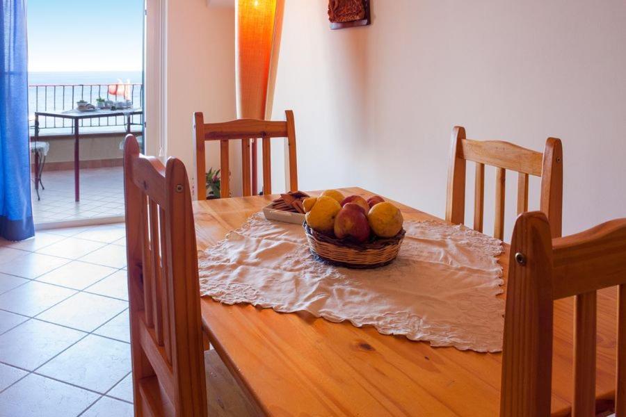 B&B La Sirena Santa Teresa Di Riva Exterior photo